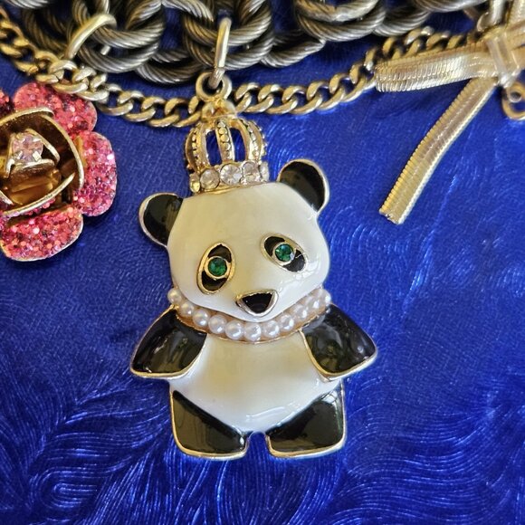 🐼🎄 Betsey ROYAL ENGAGEMENT Panda🎄🐼Charm Bracelet. 7" 🎉🎈GREAT GIFT 🎉🎈 - Picture 10 of 11